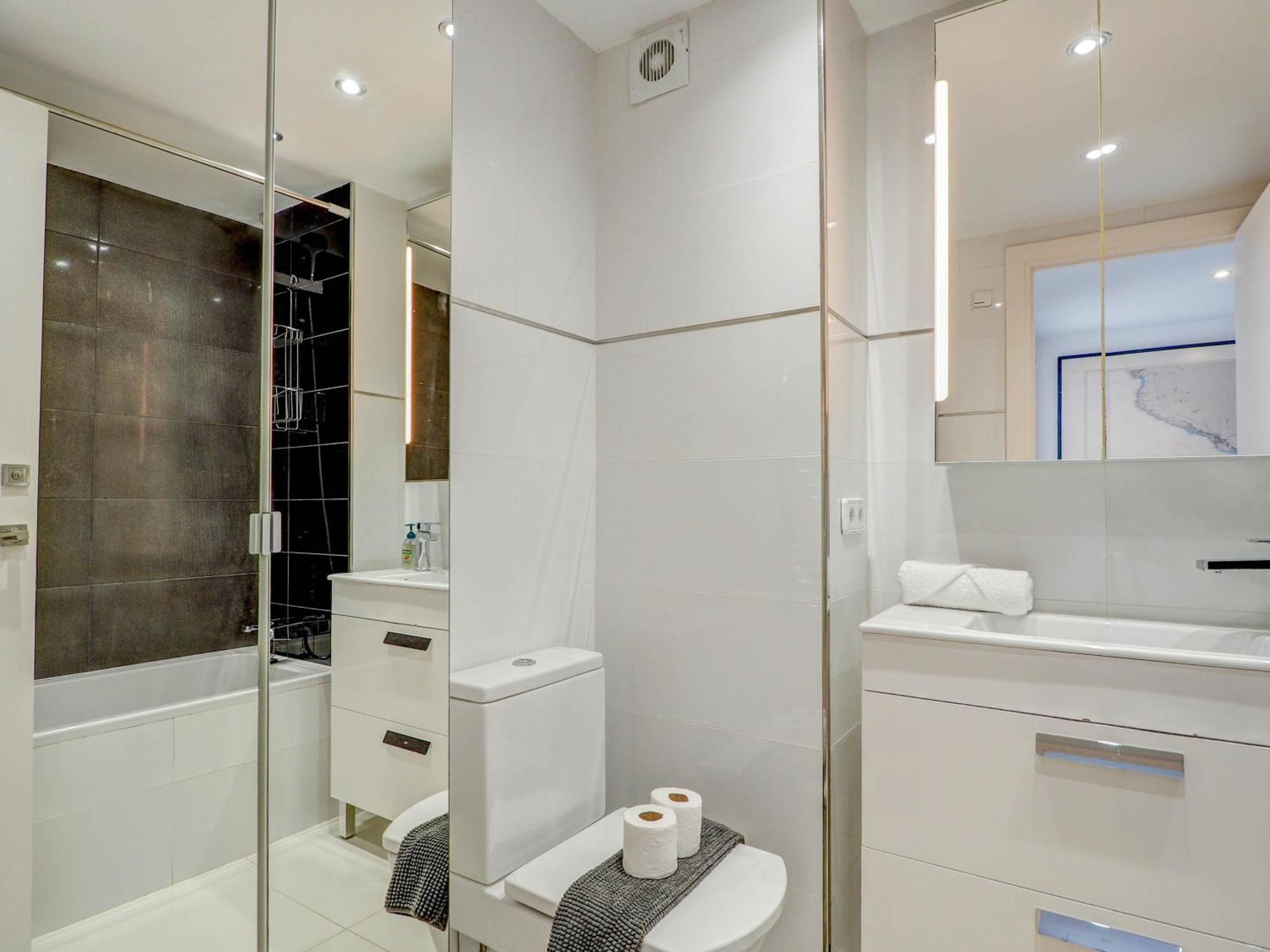 Marina Duplex By Hello Homes Сиджес Экстерьер фото